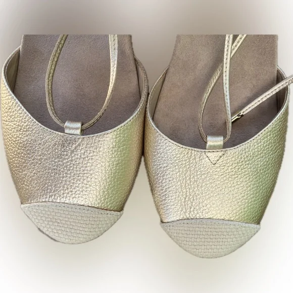 Vionic Gold Wedge Shoes - Picture 8 of 9